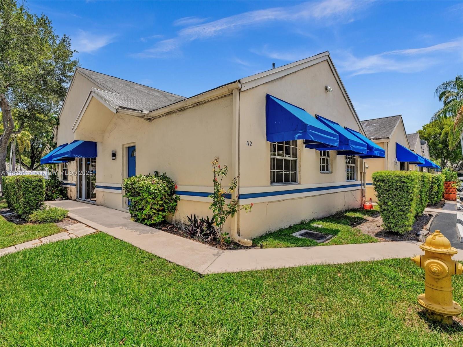 OAK LAKES - Residential