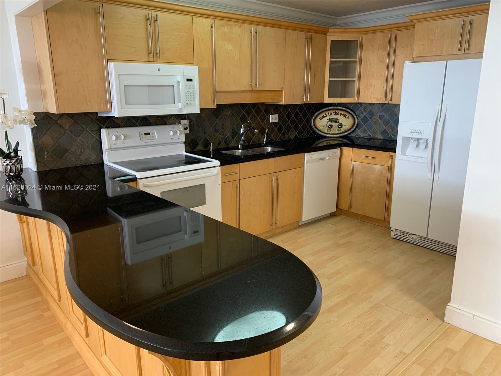 MAISON GRANDE CONDO - Residential Lease