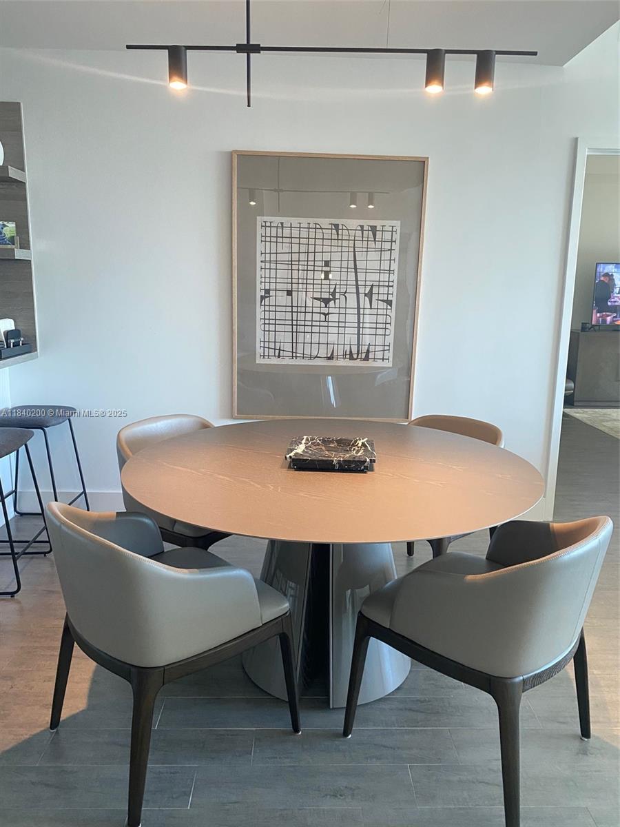 400 SUNNY ISLES CONDO WES - Residential