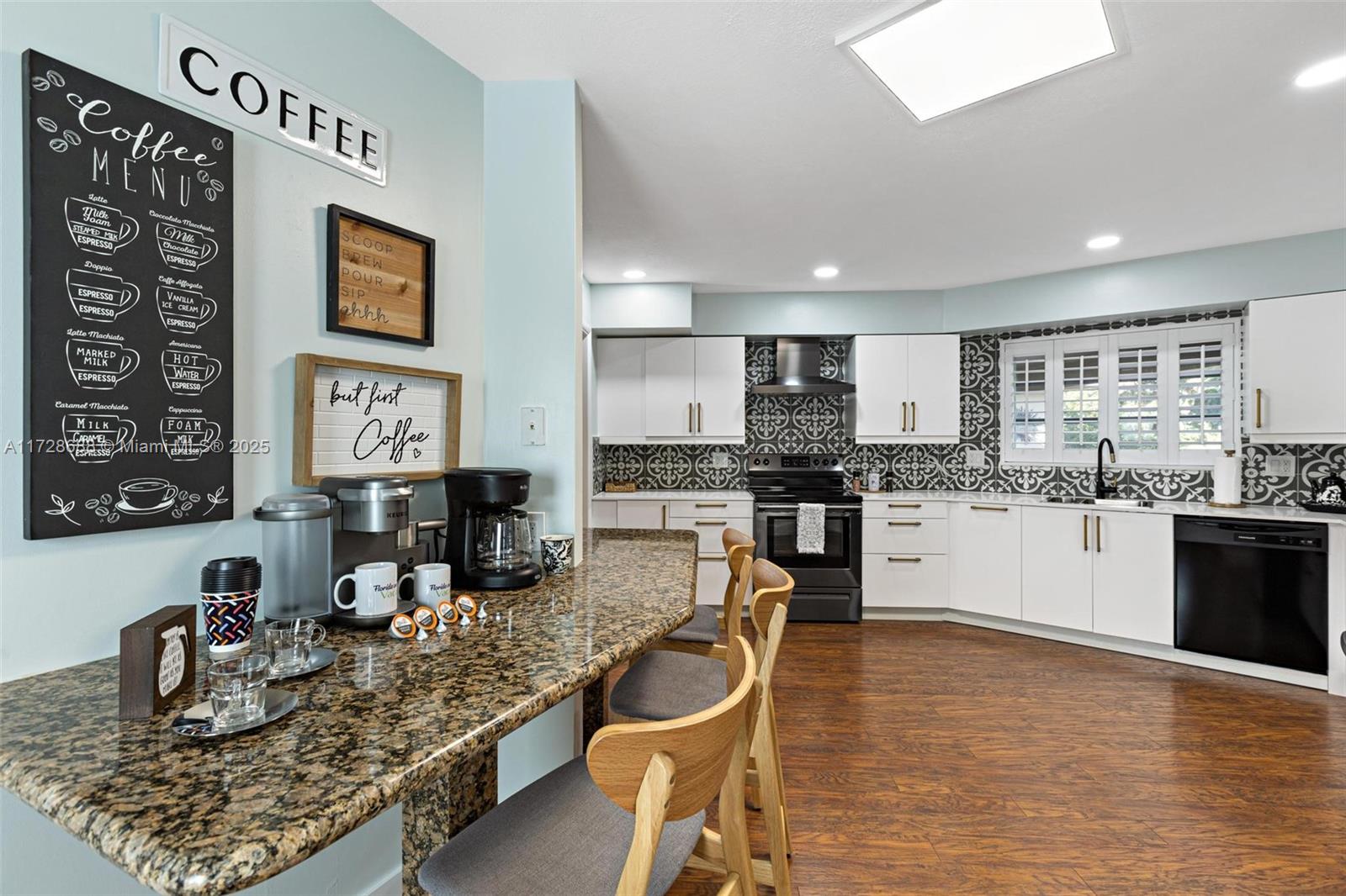 POMPANO ISLES SEC B - Residential Lease