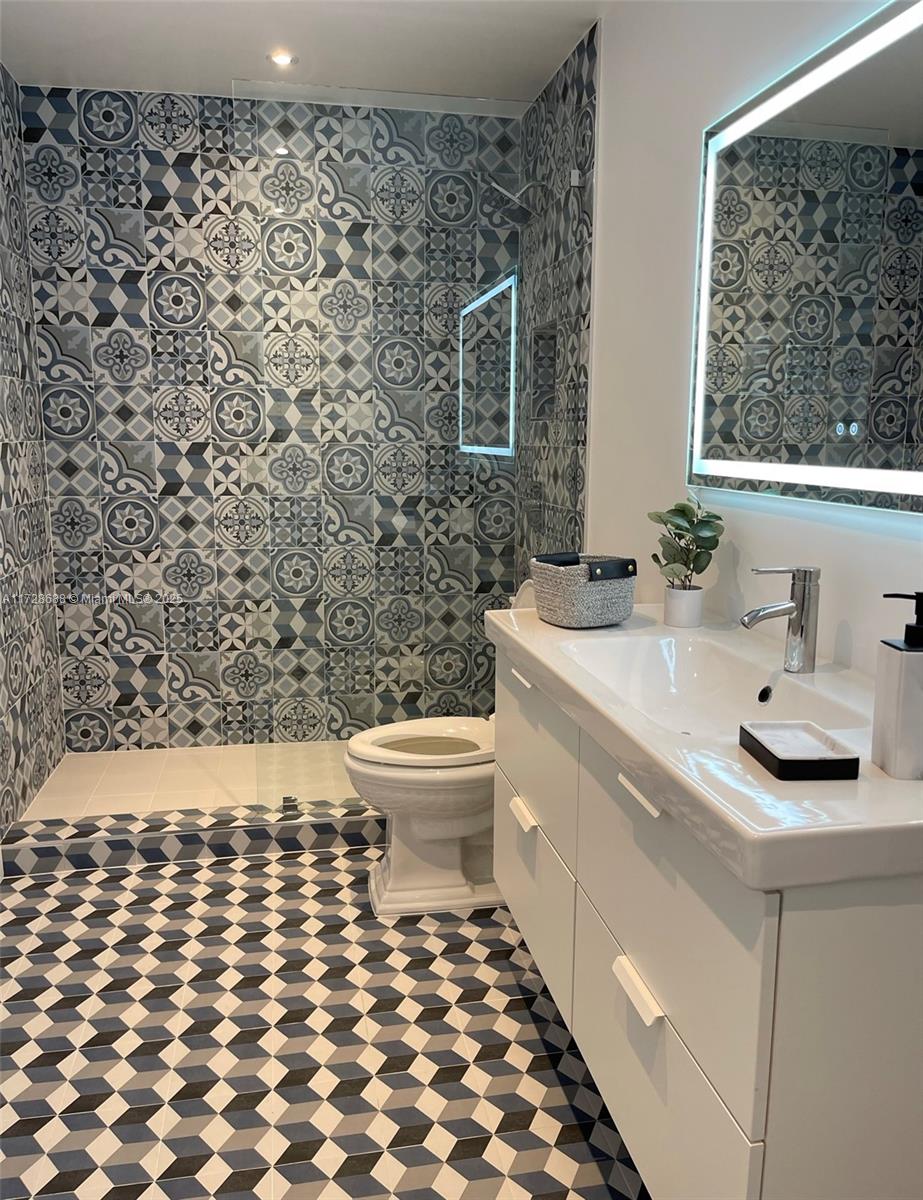 POMPANO ISLES SEC B - Residential Lease