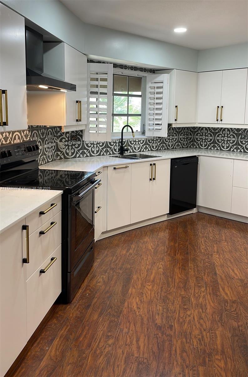 POMPANO ISLES SEC B - Residential Lease