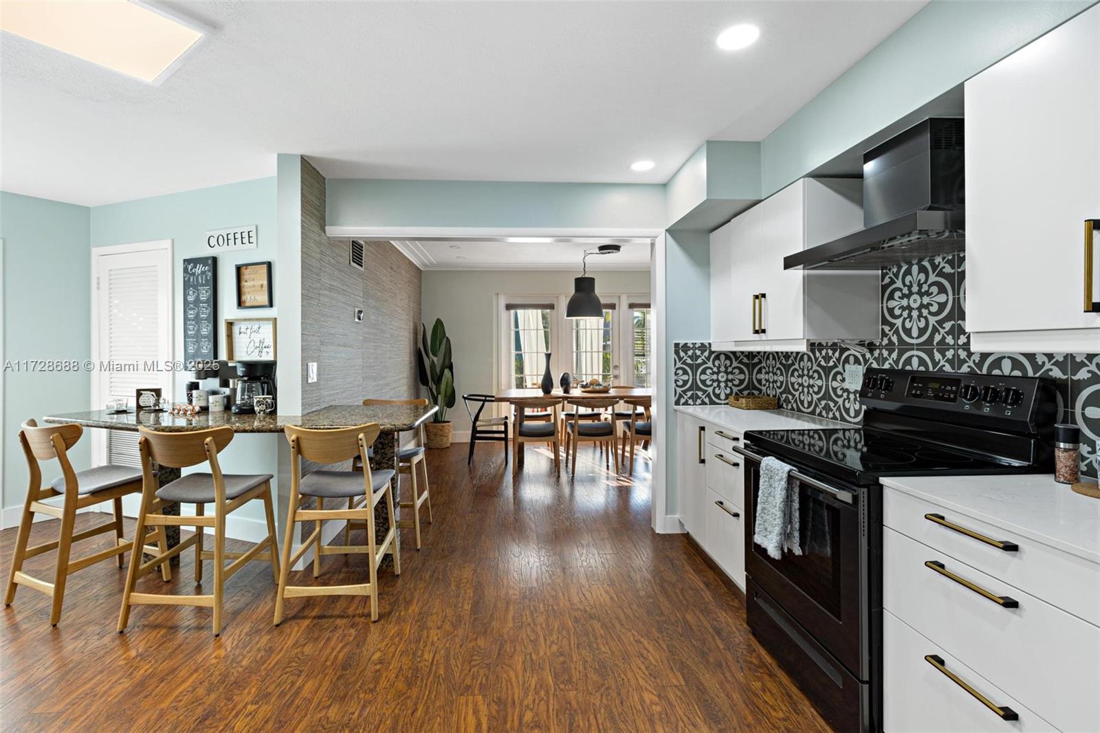 POMPANO ISLES SEC B - Residential Lease