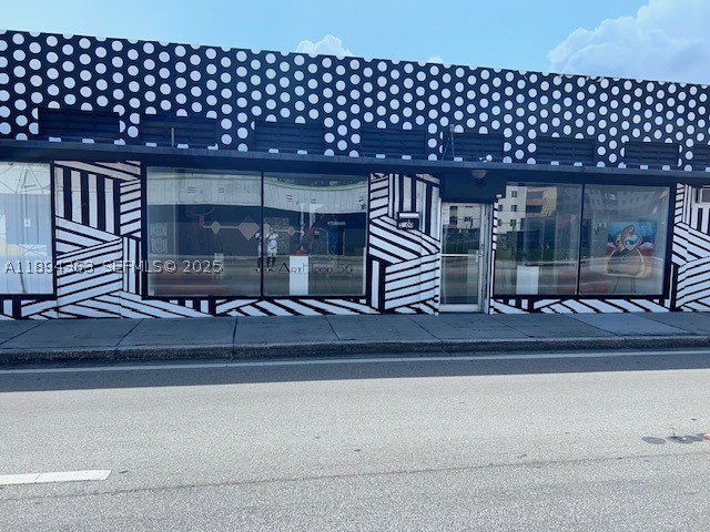 5600 NW 7th Ave