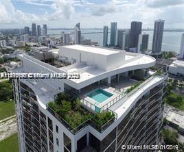 1600 NE 1st Ave 2007