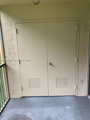 LAS VISTAS AT DORAL CONDO - Residential