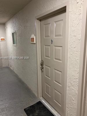 LAS VISTAS AT DORAL CONDO - Residential