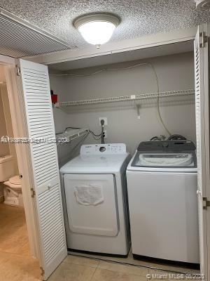 LAS VISTAS AT DORAL CONDO - Residential