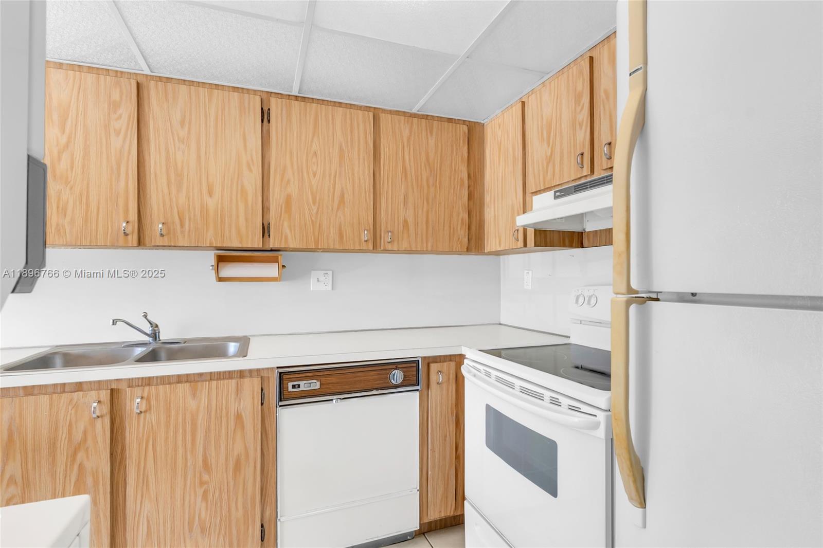 MILLER GARDENS CONDO - Residential