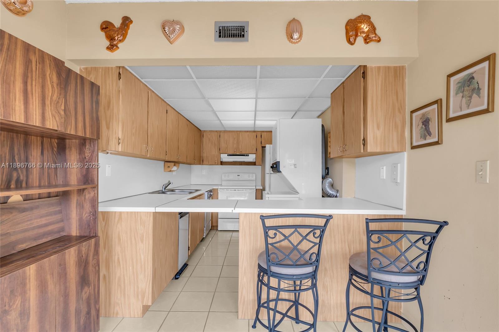 MILLER GARDENS CONDO - Residential