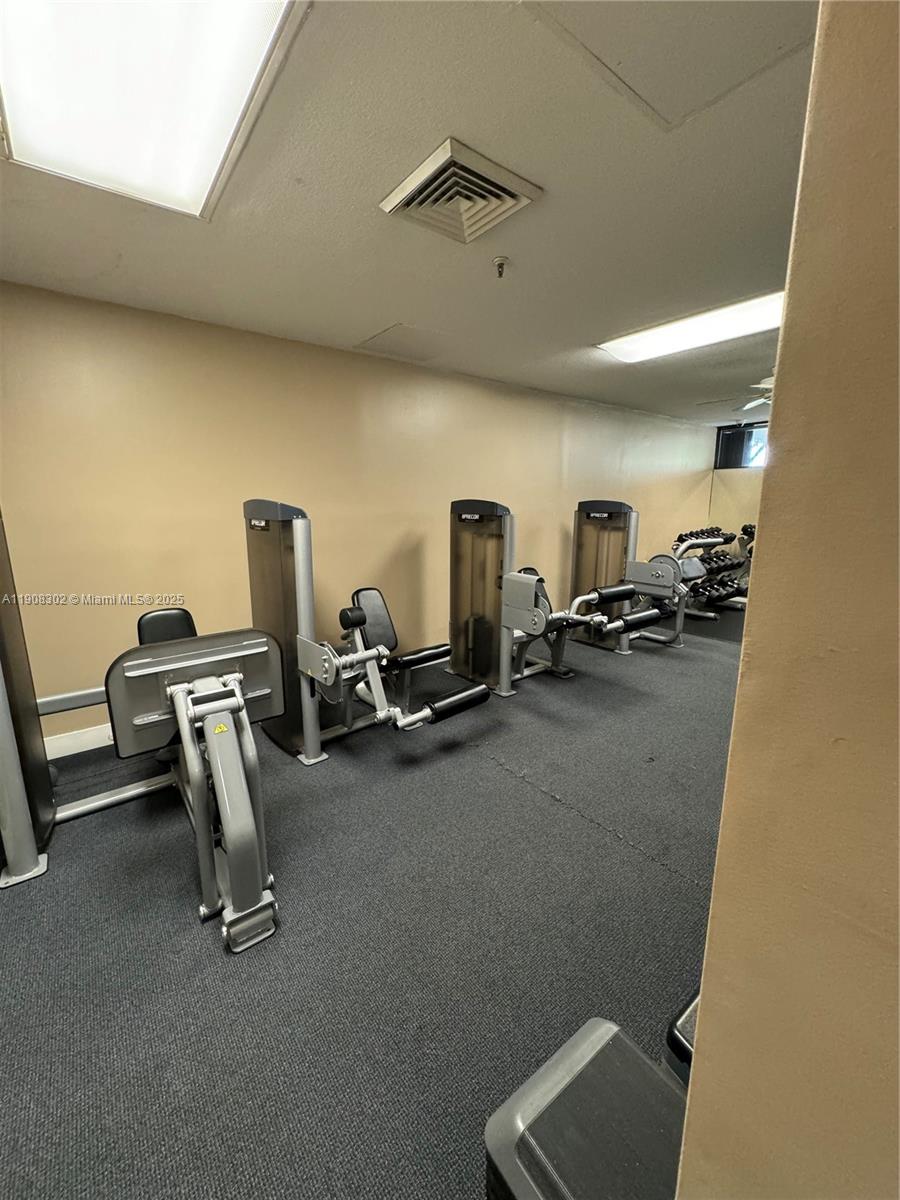 BRICKELL KEY ONE CONDO - Residential Lease