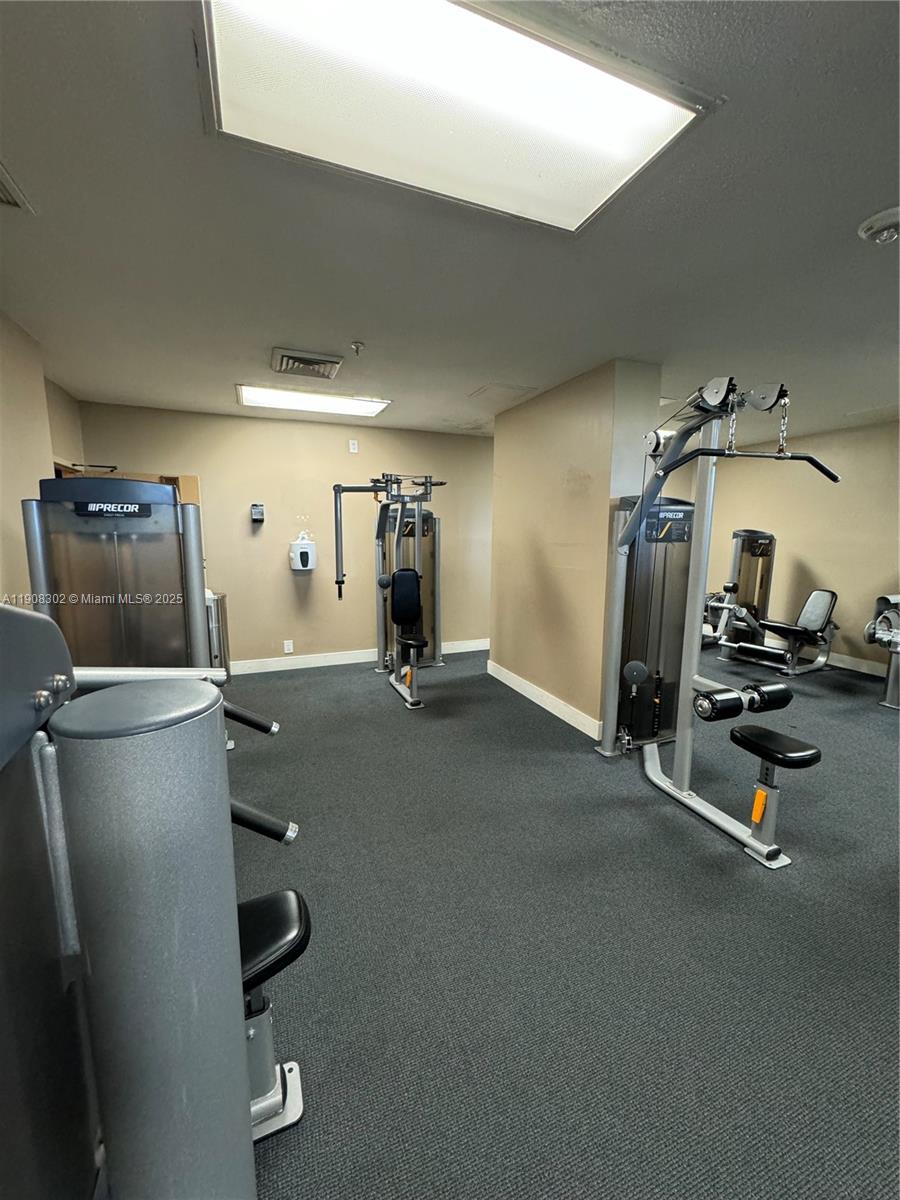 BRICKELL KEY ONE CONDO - Residential Lease