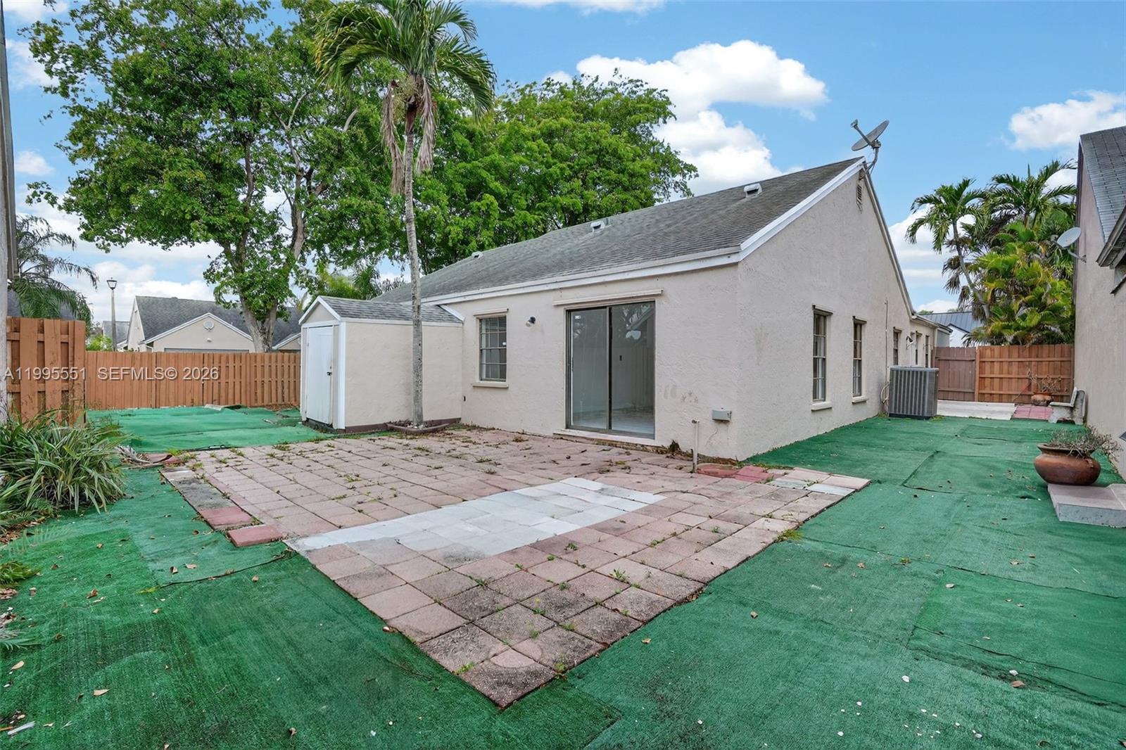 SUNFISH AT THE HAMMOCKS - Residential Lease