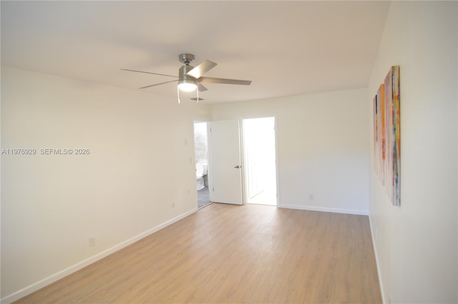 LIMETREE CONDO - Residential