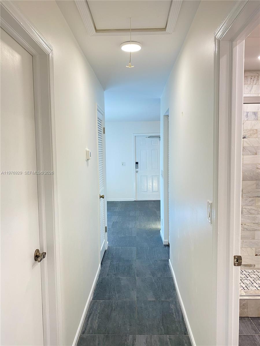 LIMETREE CONDO - Residential