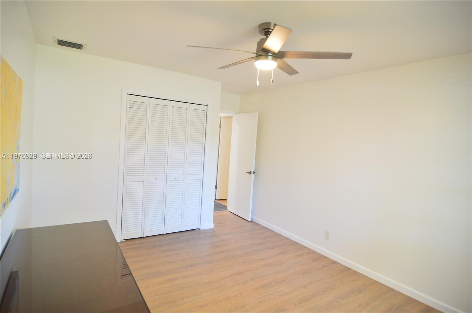 LIMETREE CONDO - Residential