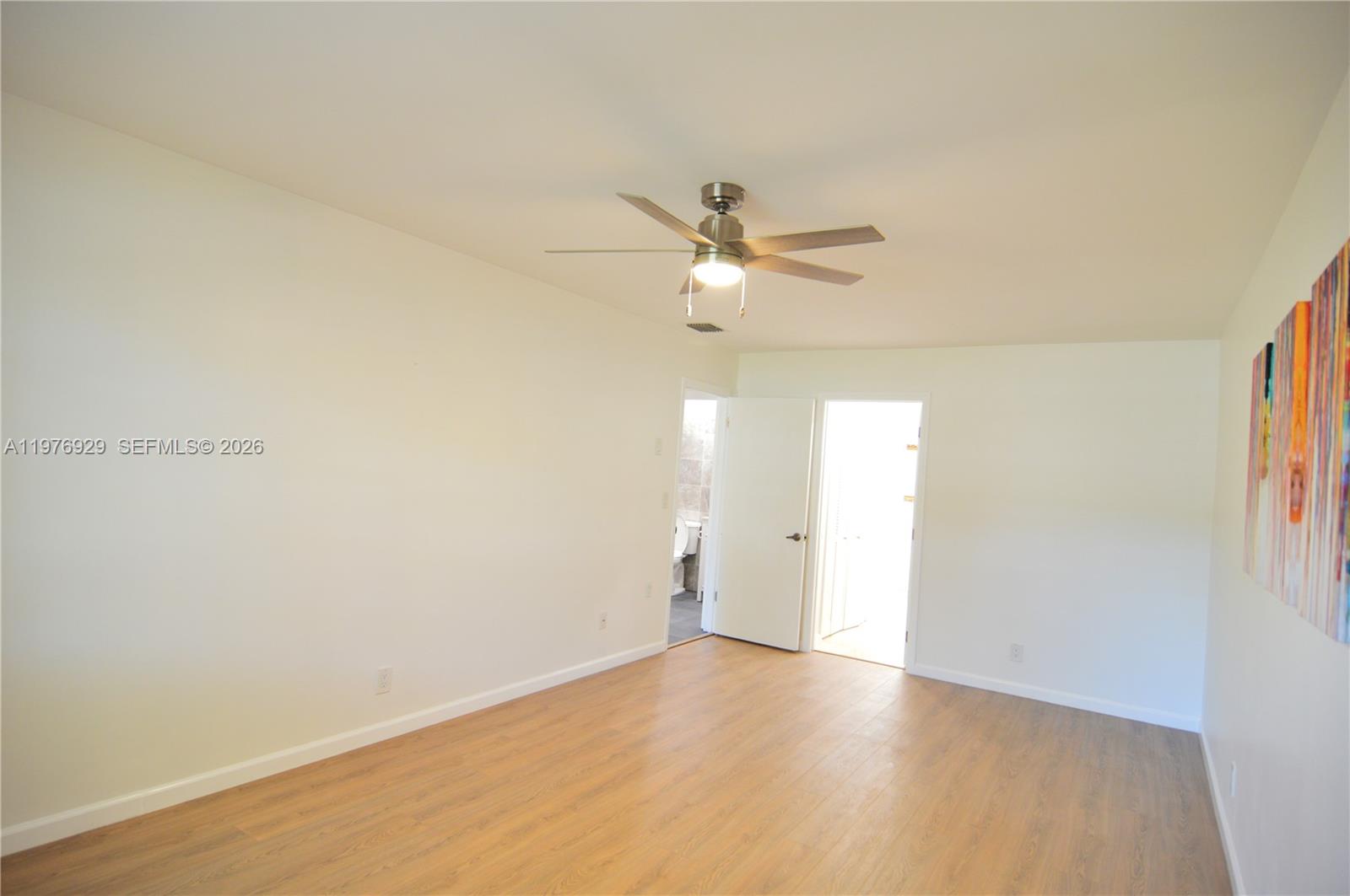 LIMETREE CONDO - Residential