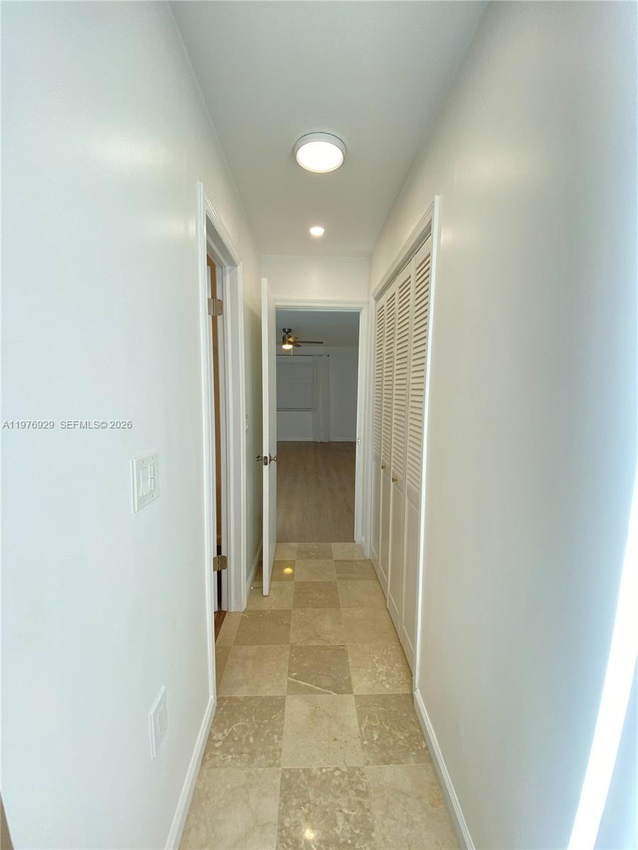 LIMETREE CONDO - Residential