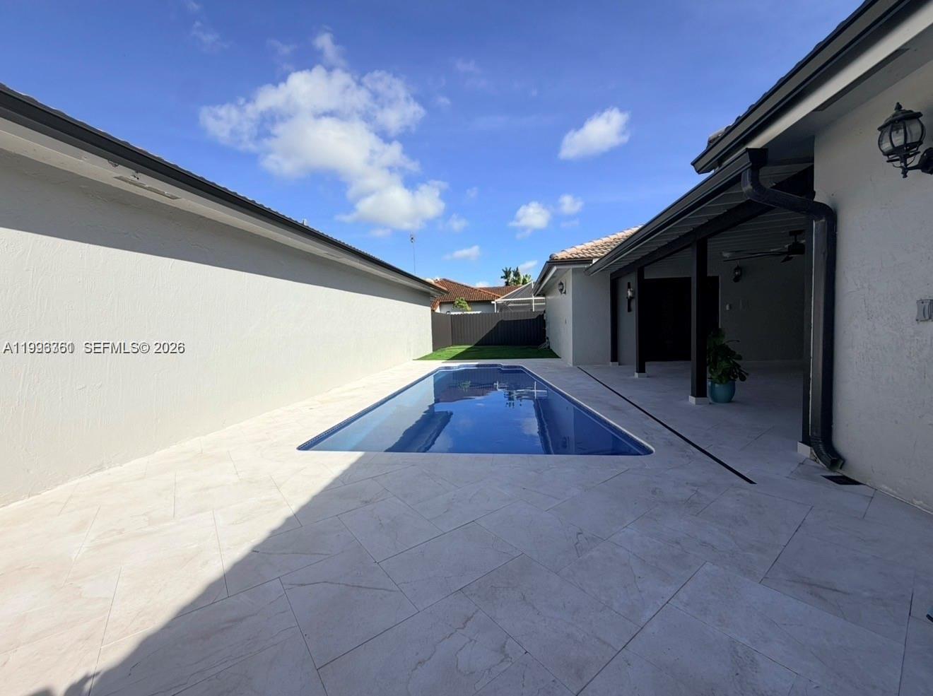 ANDRADE SUB - Residential Lease