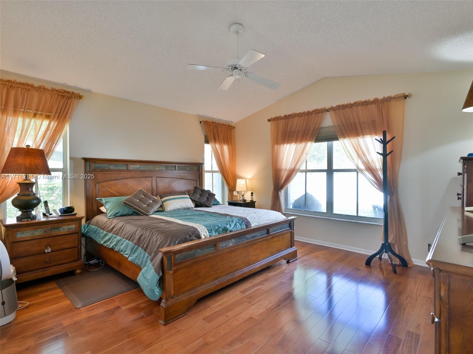 search properties 4 597 Slippery Rock Rd