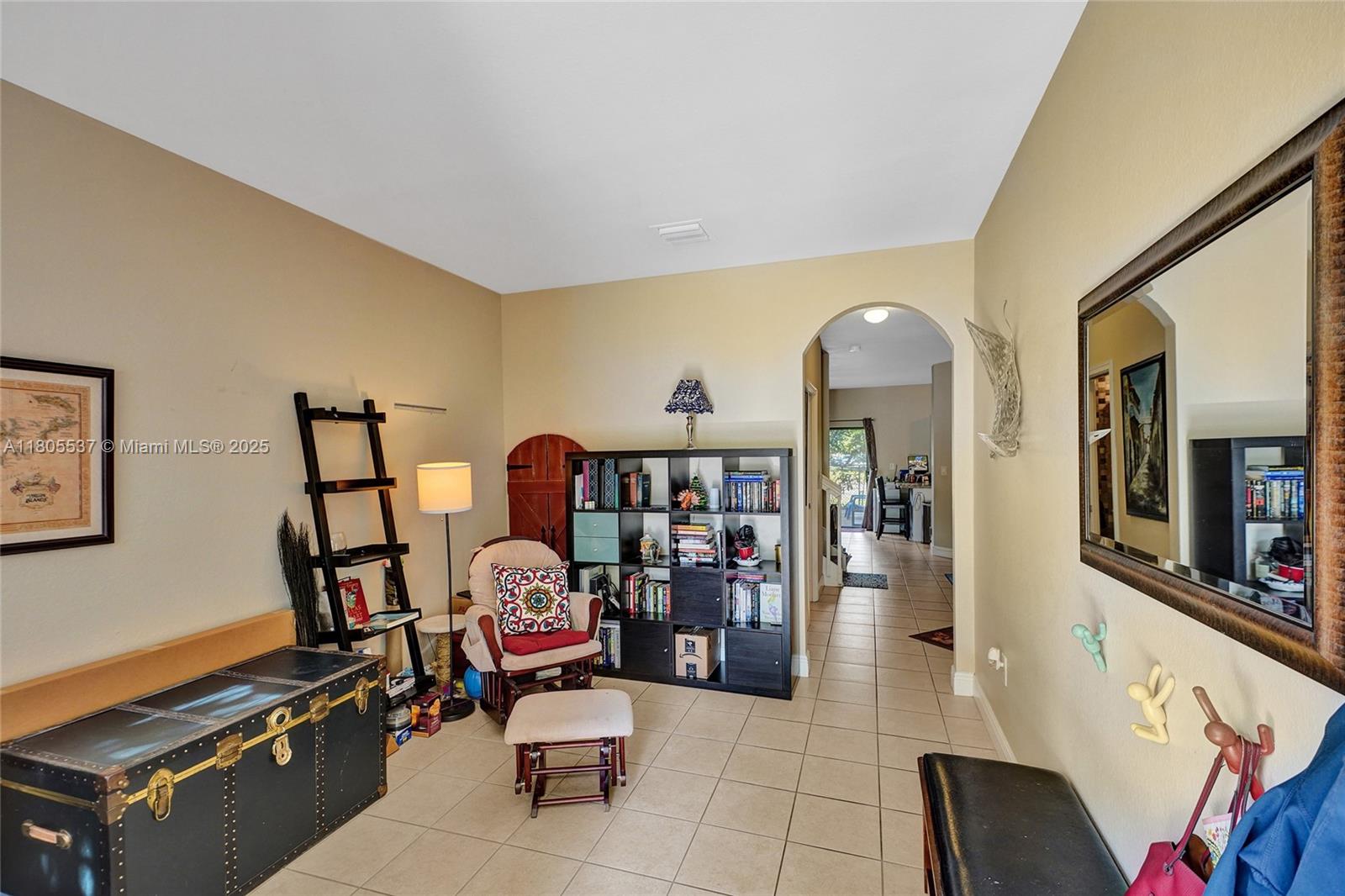 3721 NE 4th