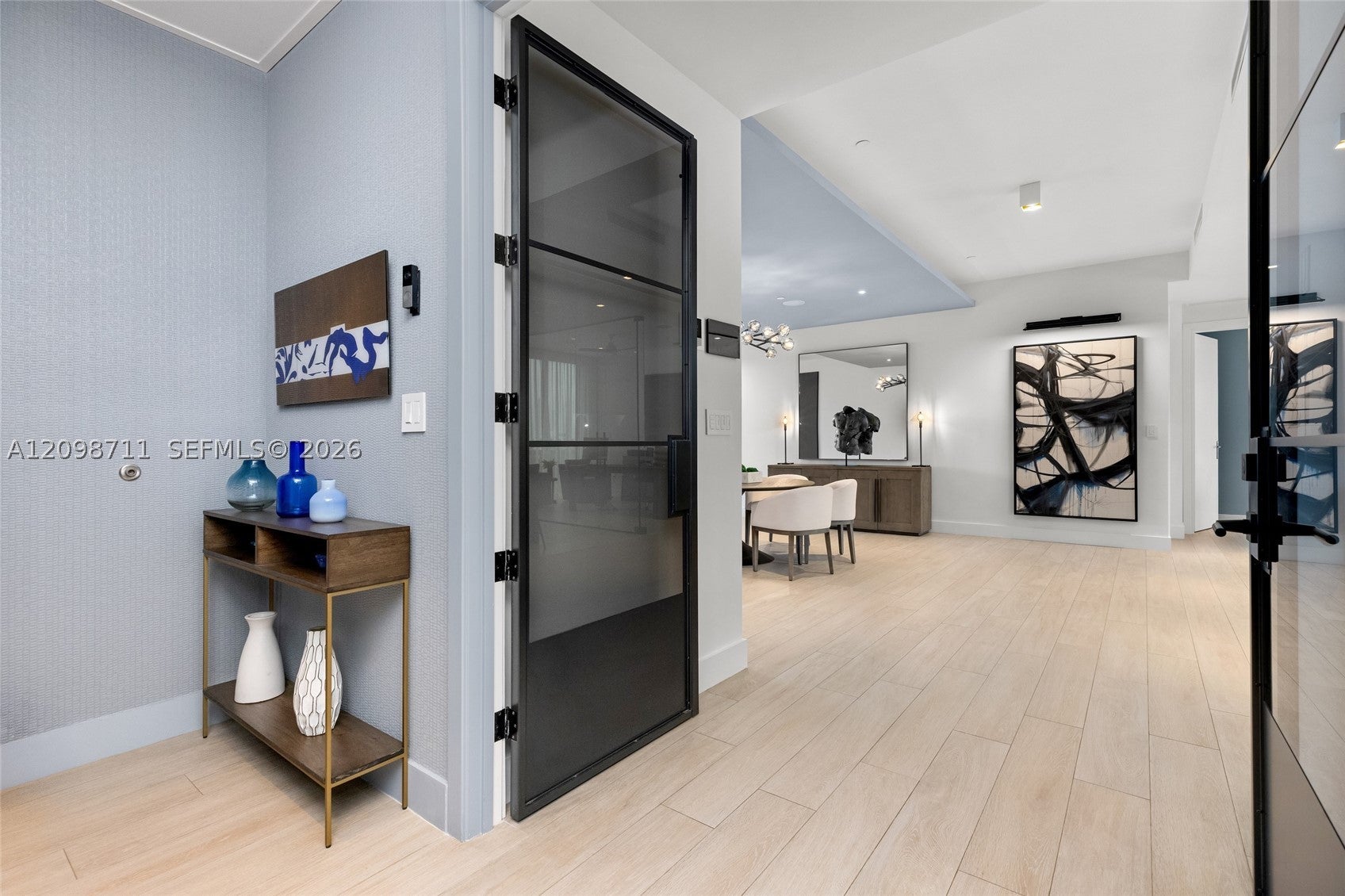 30 Isle Of Venice Dr PH3