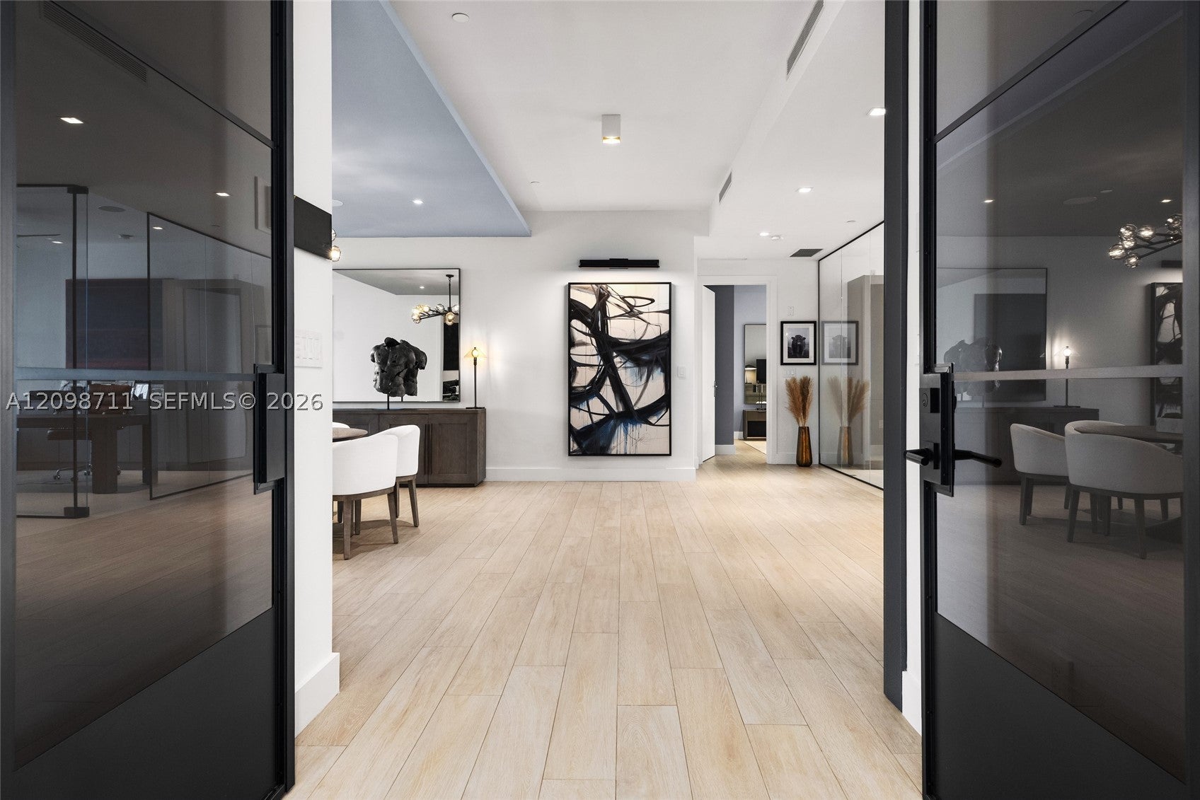 30 Isle Of Venice Dr PH3