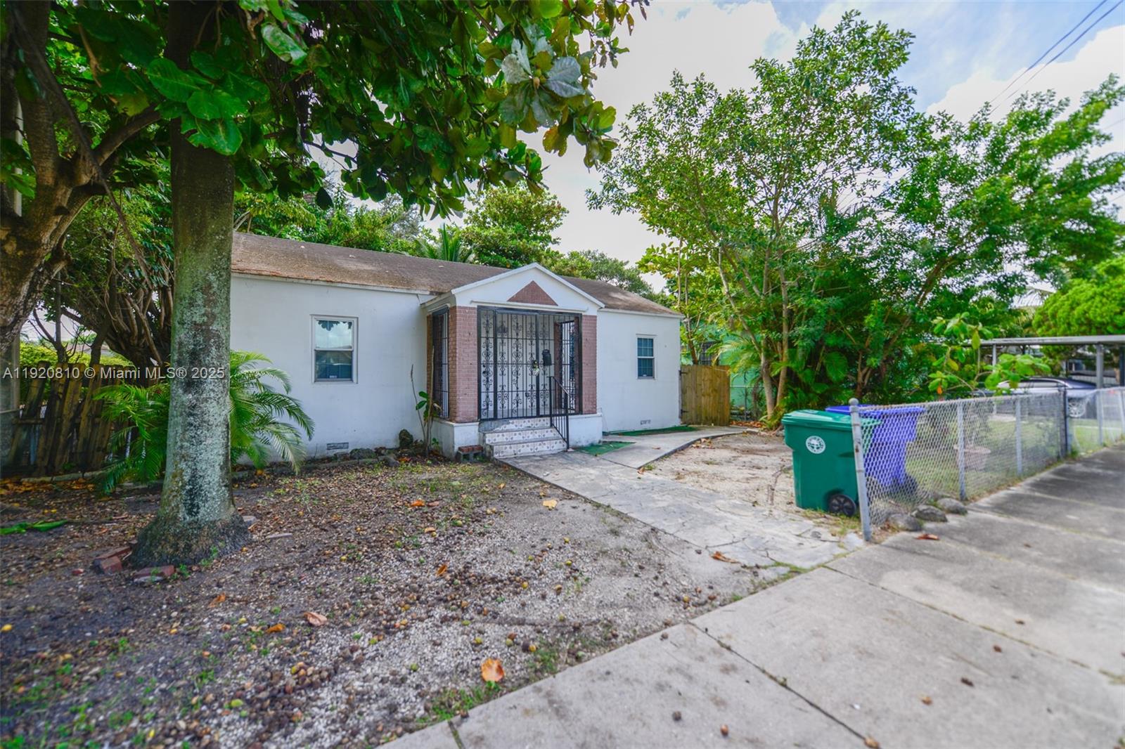 N MIAMI ESTATES - Residential Lease