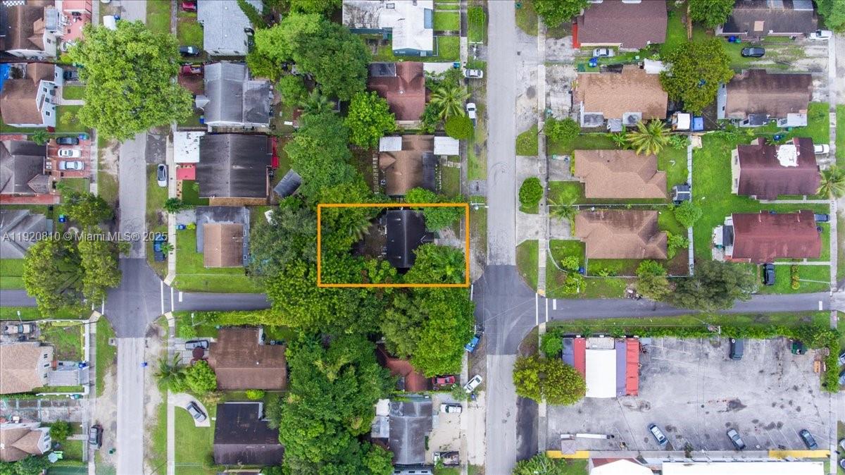 N MIAMI ESTATES - Residential Lease