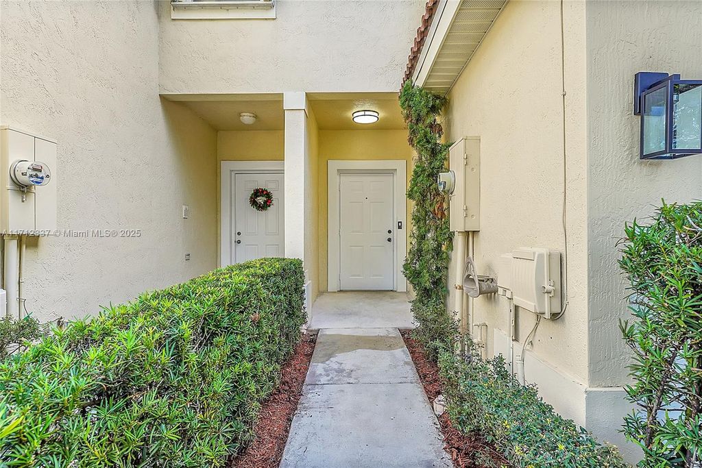 Photo of 8058 Bellagio Ln #8058, Boynton Beach, FL 33472 (MLS # A11712837)