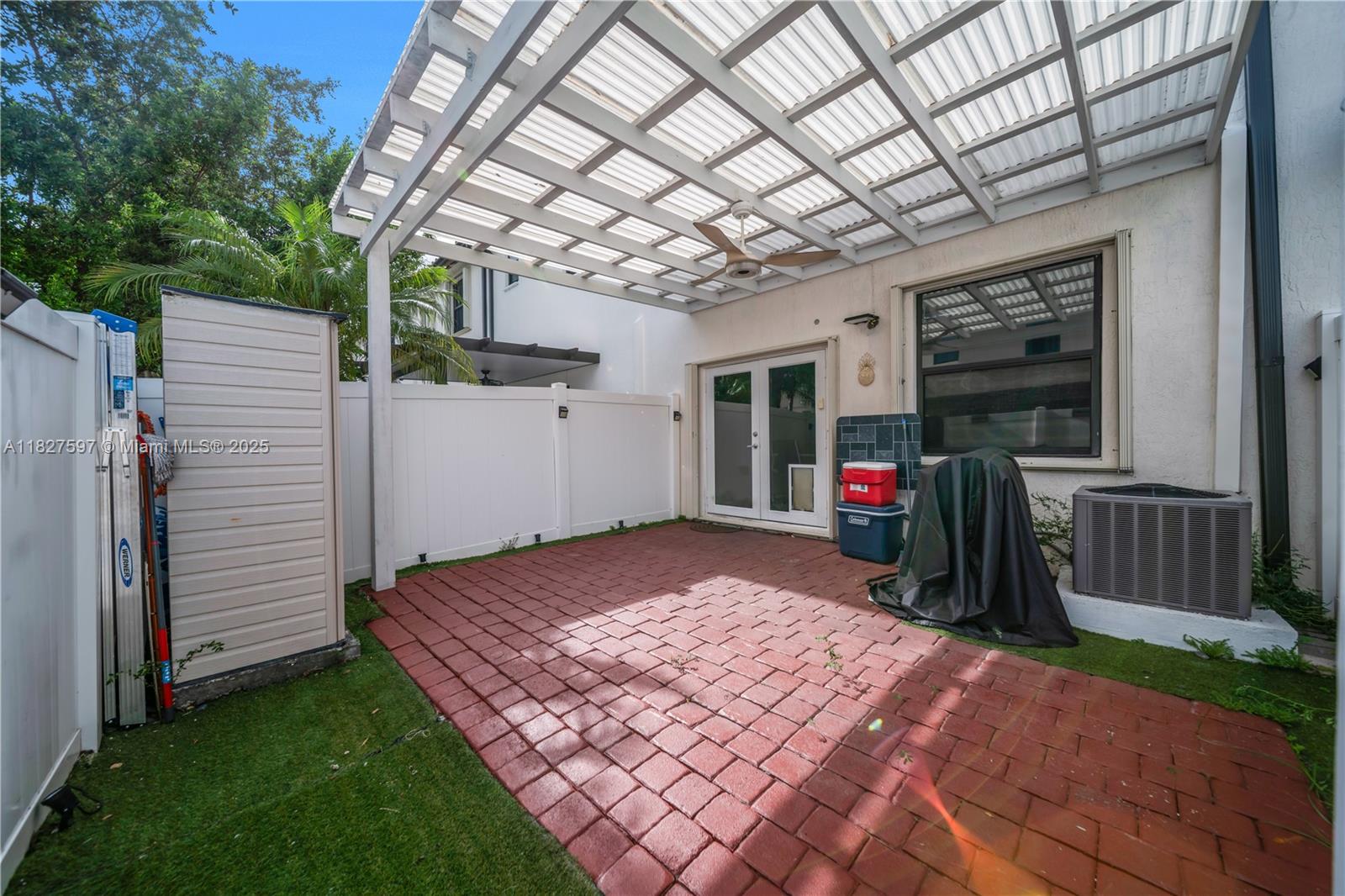 BELLAGIO VILLAS - Residential