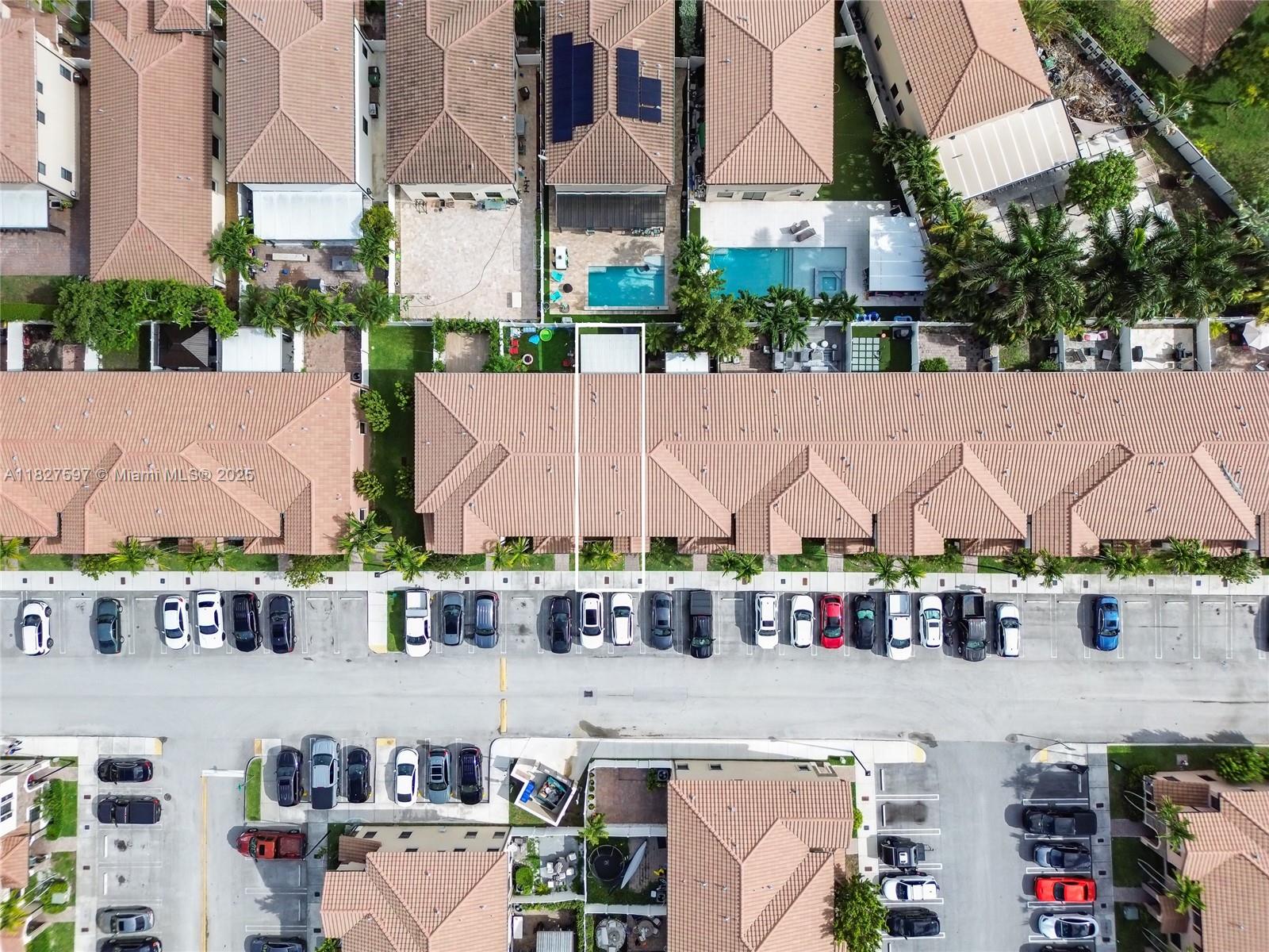 BELLAGIO VILLAS - Residential