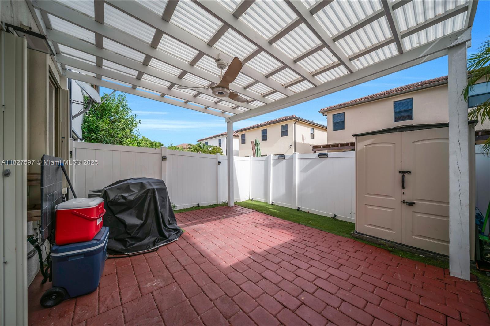 BELLAGIO VILLAS - Residential