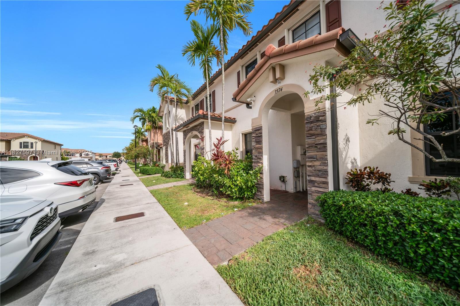 BELLAGIO VILLAS - Residential