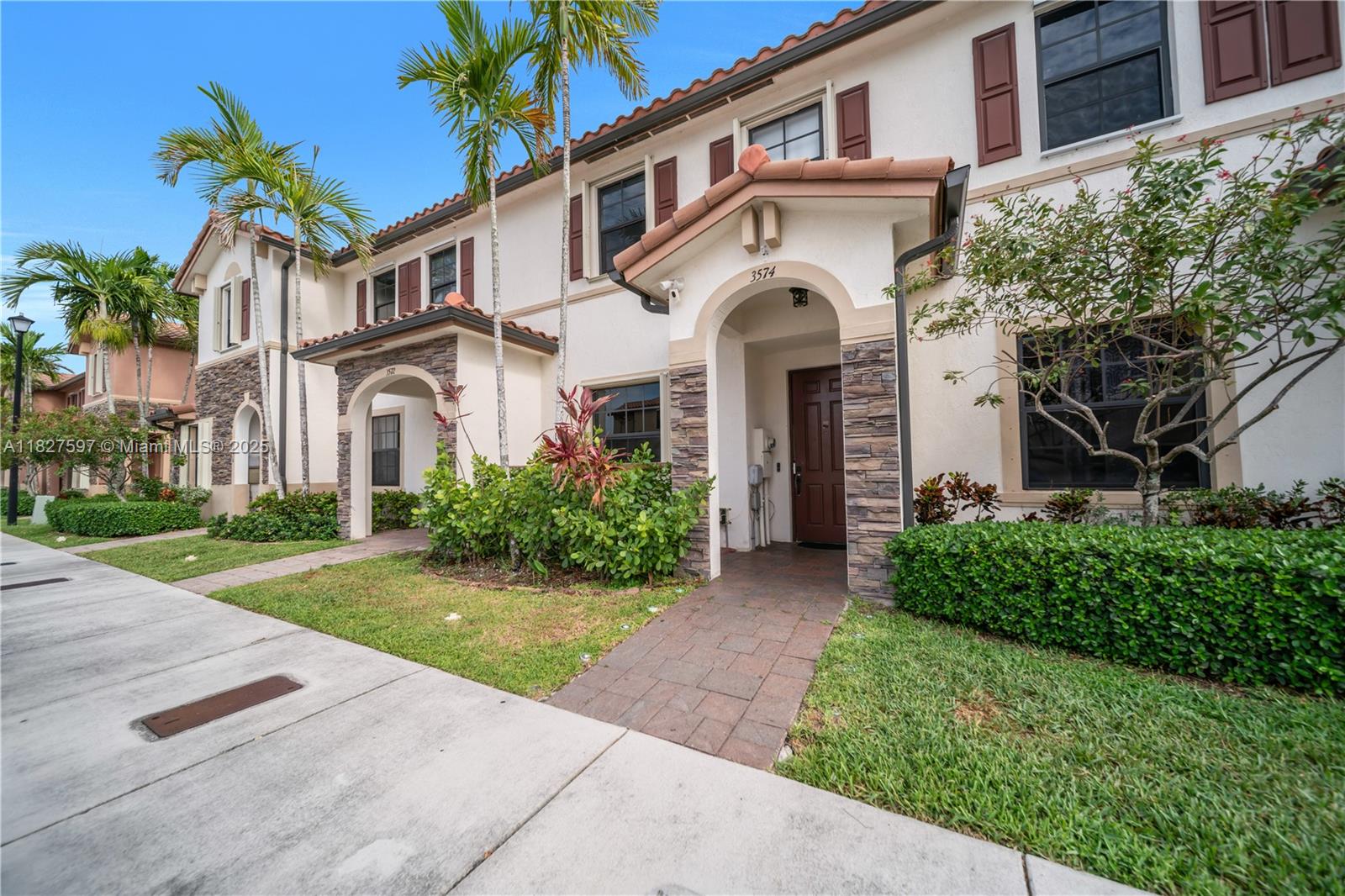 BELLAGIO VILLAS - Residential