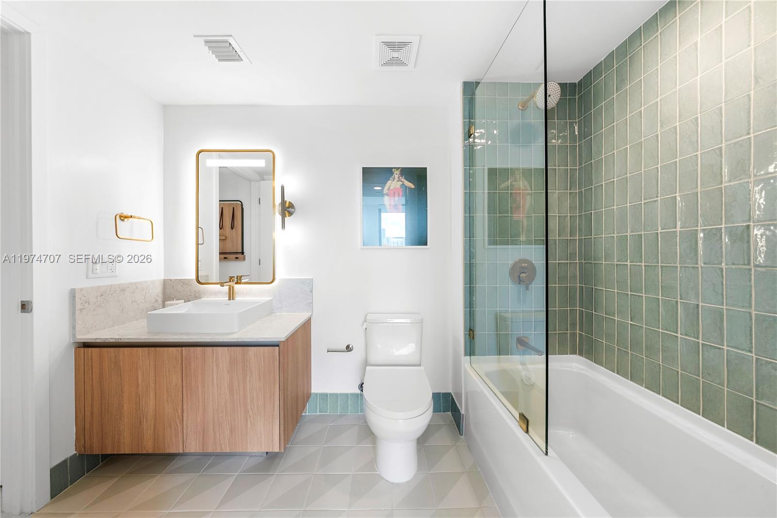 Natiivo | Gale Miami - Residential Lease