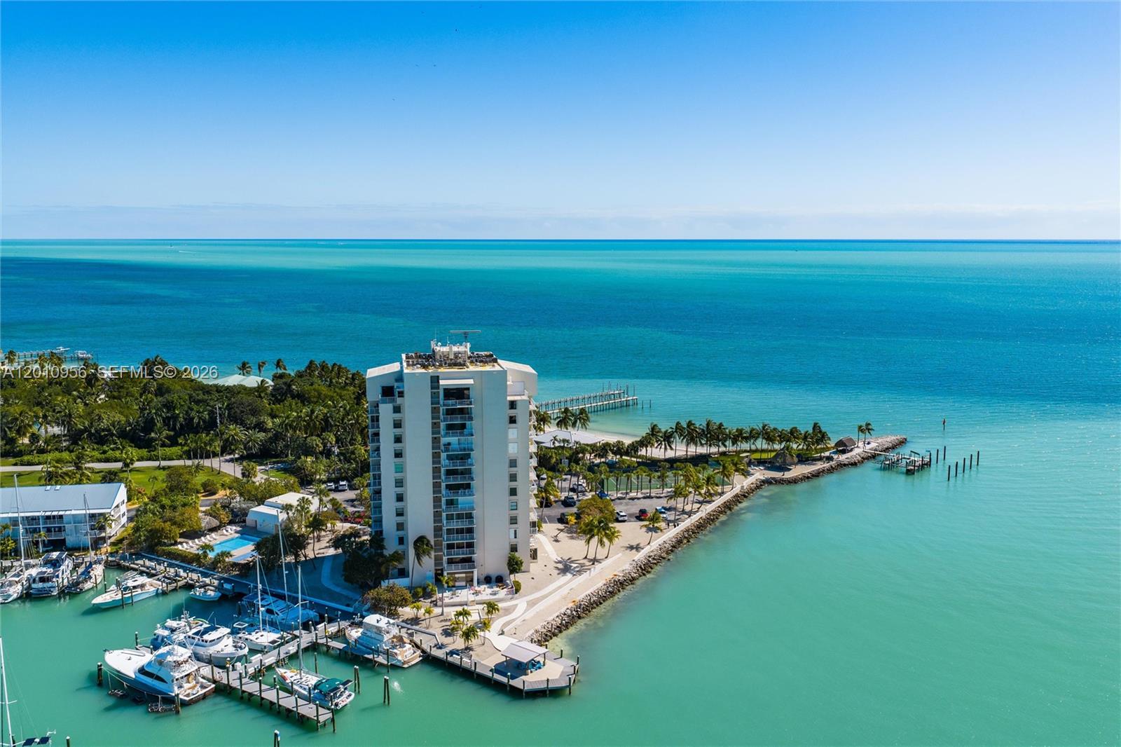 2000 Coco Plum Dr 601