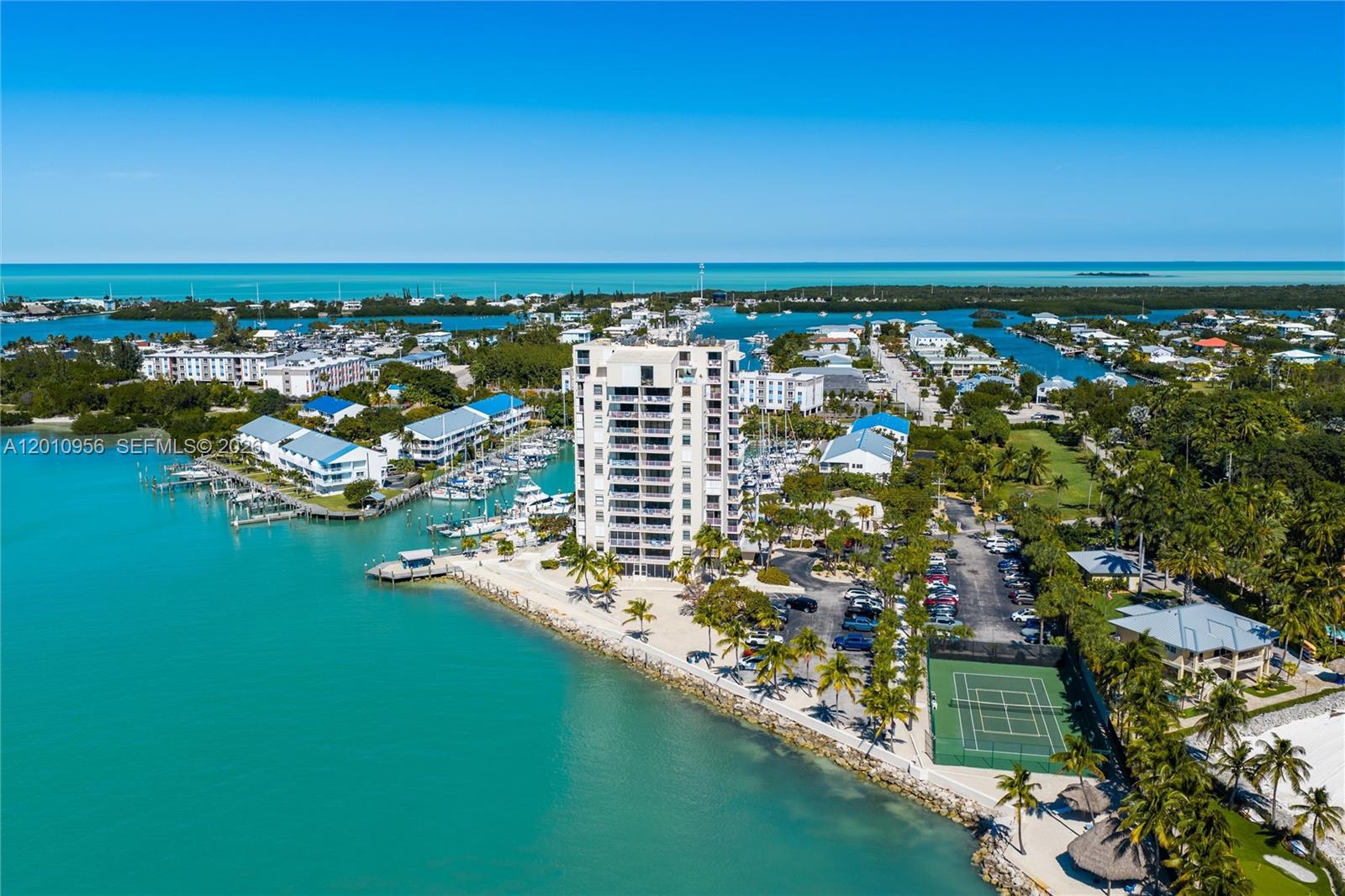 2000 Coco Plum Dr 601