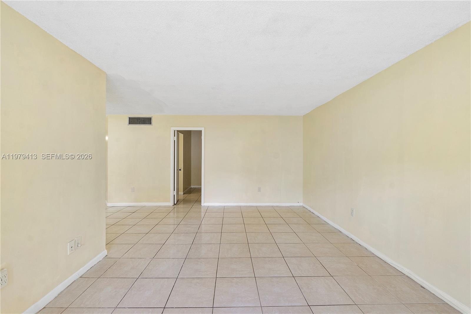 LIME BAY CONDOMINIUM 5 - Residential