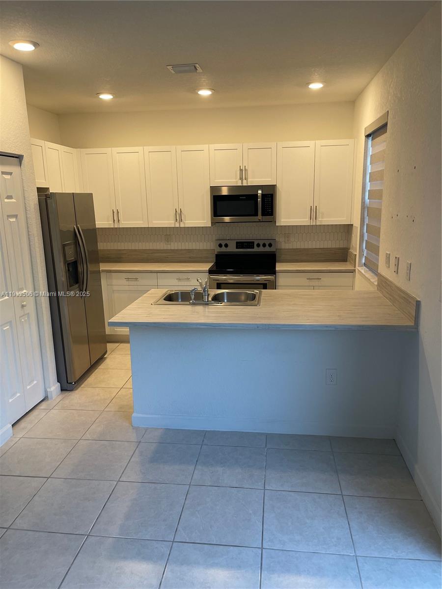 D & B SUBDIVISION - Residential