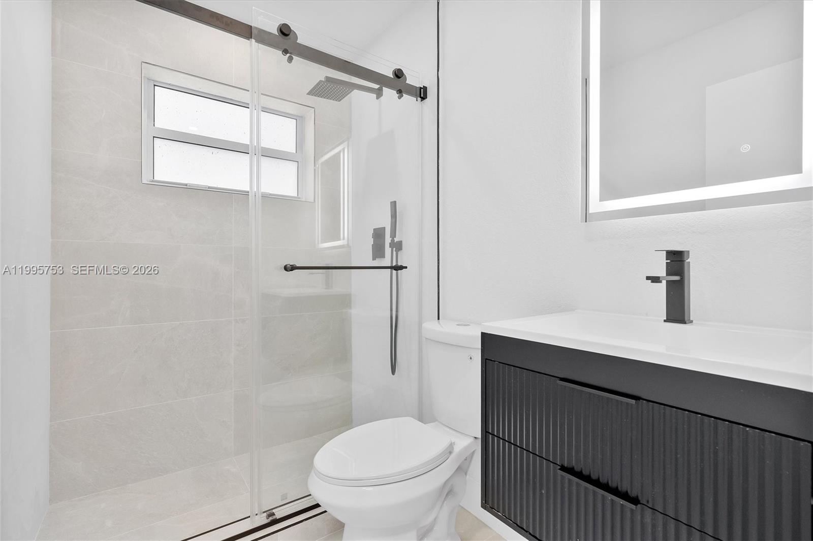 SUNSET ISLES SEC 3 - Residential