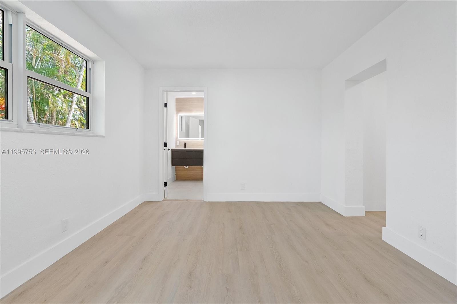 SUNSET ISLES SEC 3 - Residential