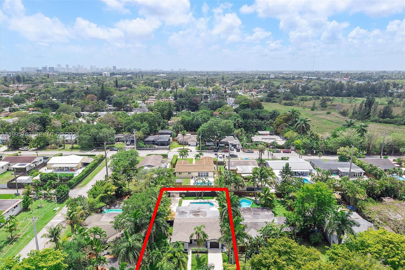 SUNSET ISLES SEC 3 - Residential