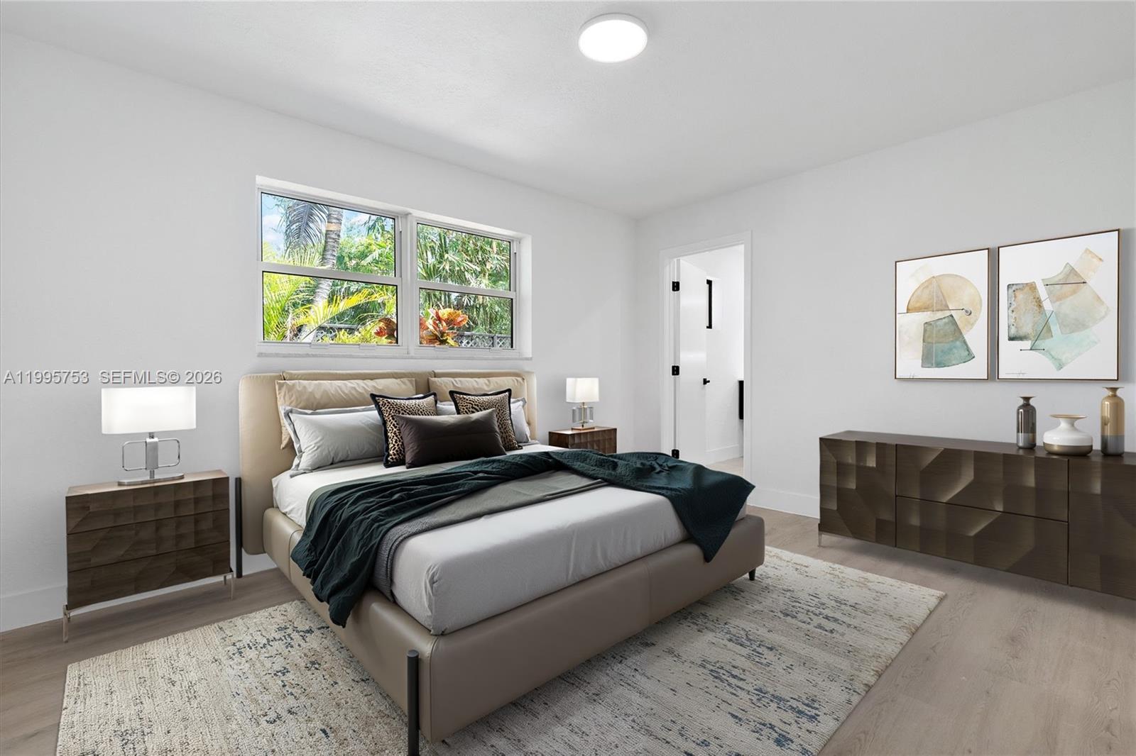 SUNSET ISLES SEC 3 - Residential