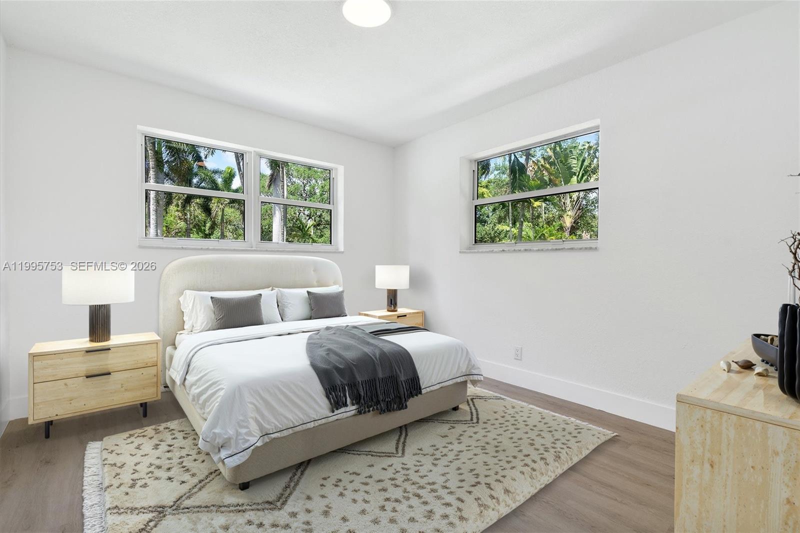 SUNSET ISLES SEC 3 - Residential