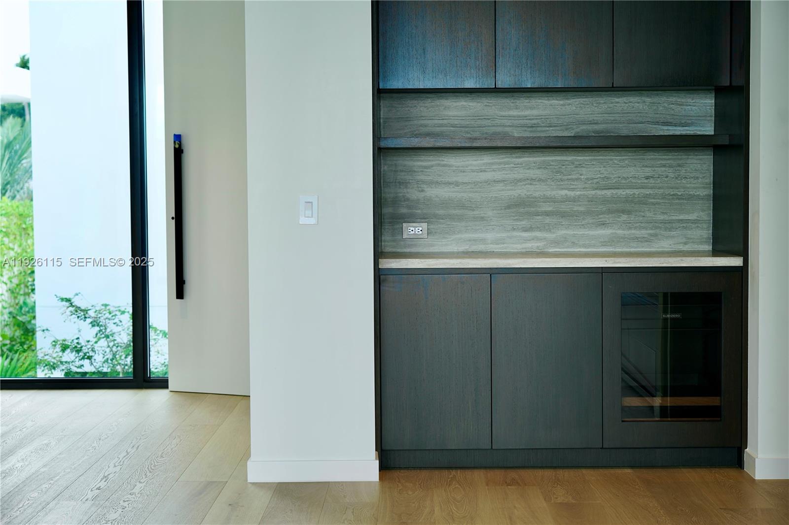 Leeward Cove - Residential