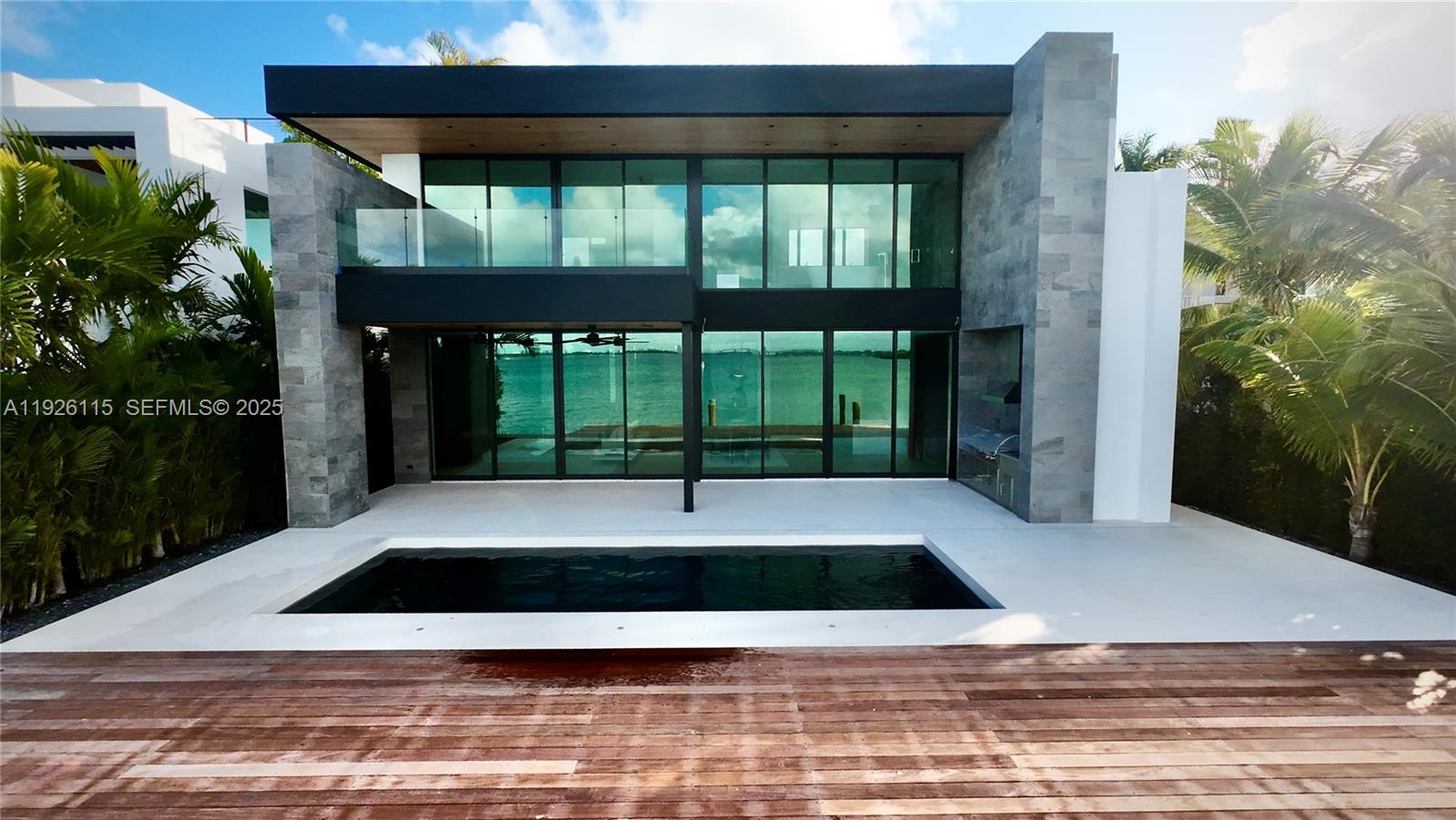 Leeward Cove - Residential