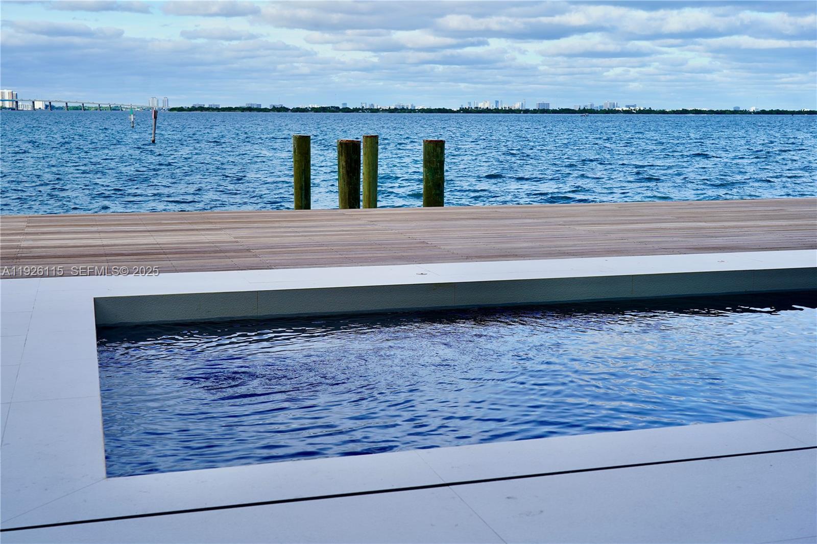 Leeward Cove - Residential