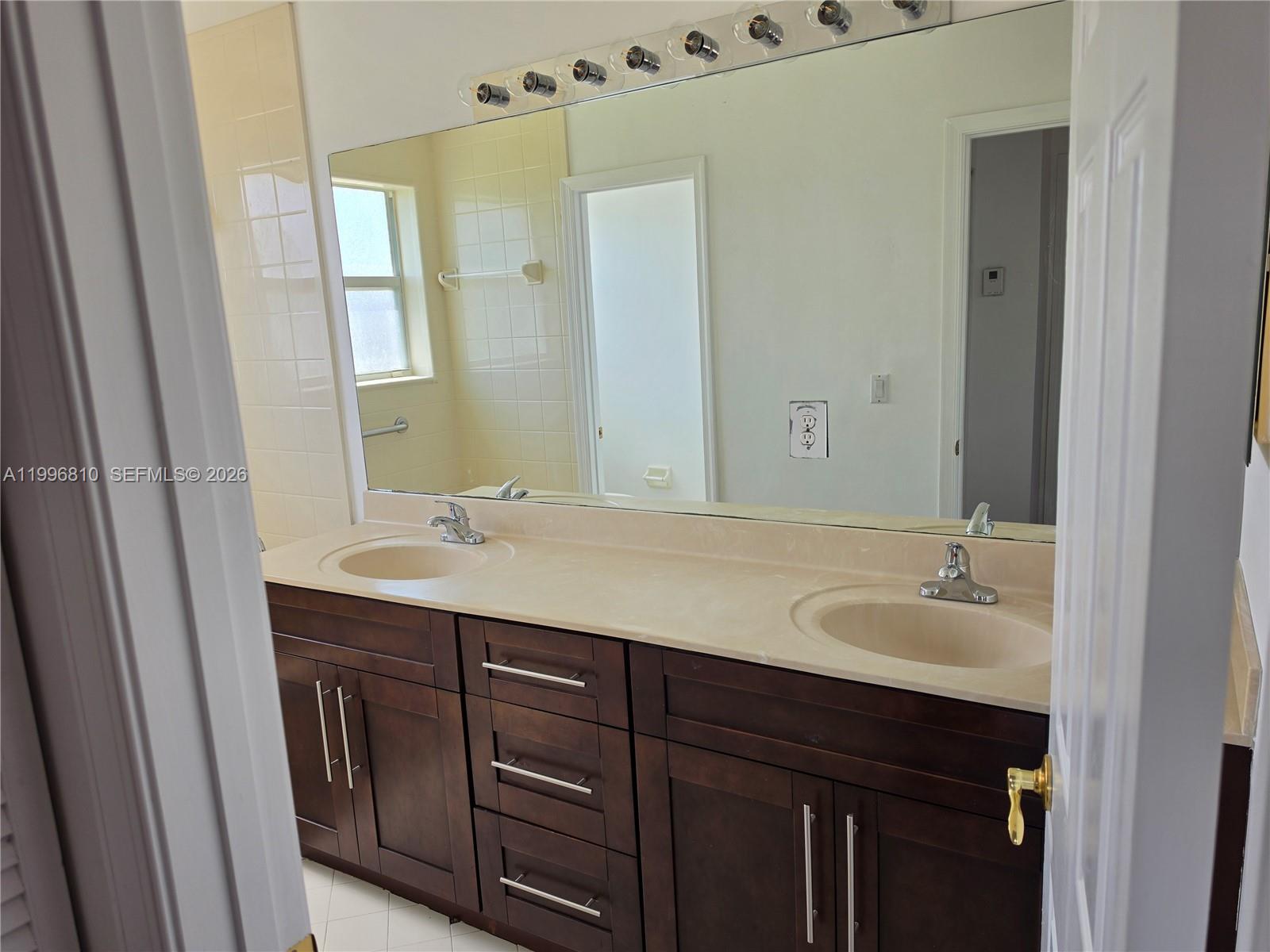 RIVIERA ISLES I - Residential