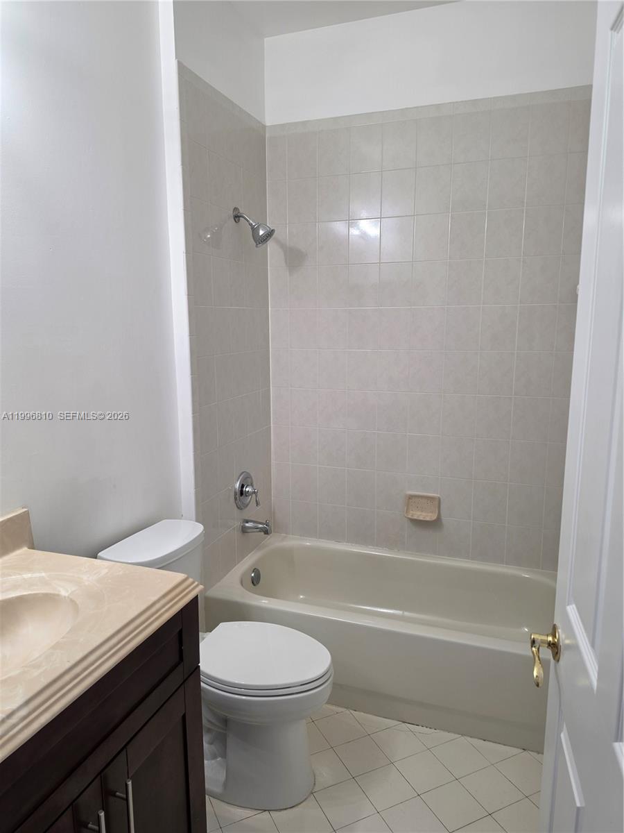 RIVIERA ISLES I - Residential